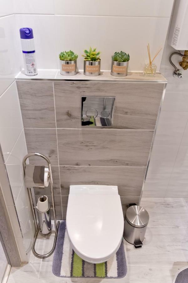 Apartament Asia Νίσα Εξωτερικό φωτογραφία